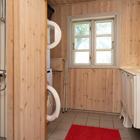 Three-bedroom In Oksbol 43